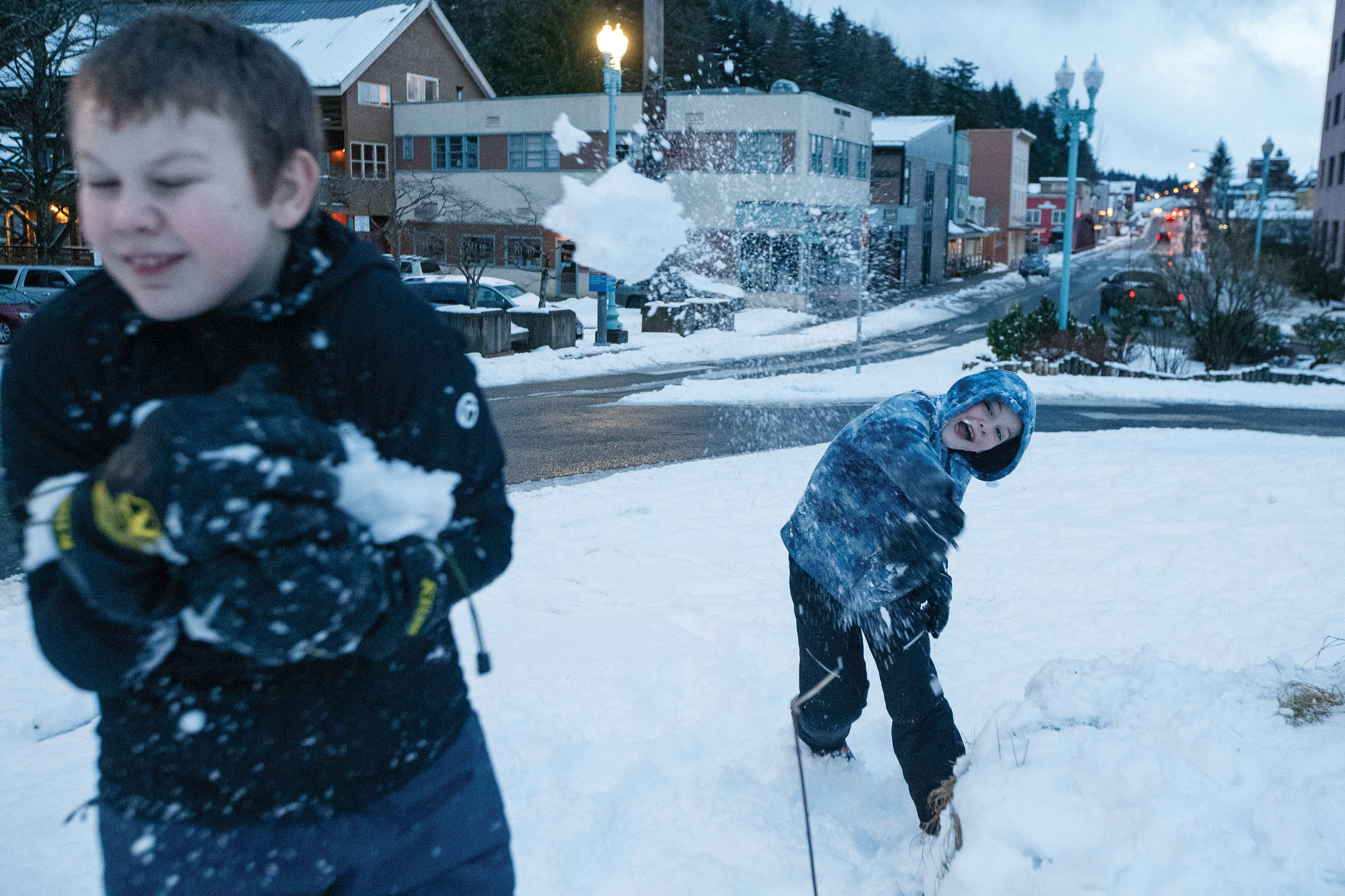 2023 02 26 Snowball Fight CMYK